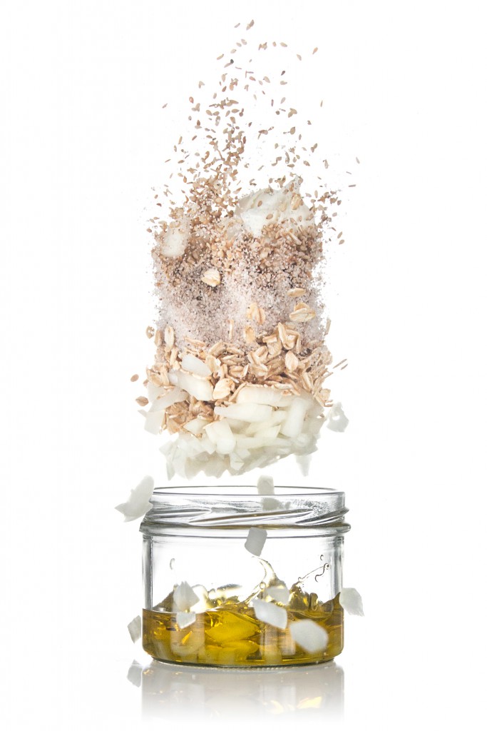 vschmalz Produktfoto Zutaten im freien Fall