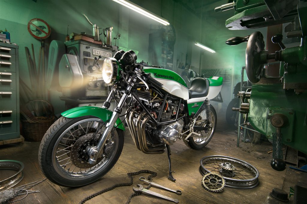 Lightrider-Kawasaki_werkstatt_fb-1024x683